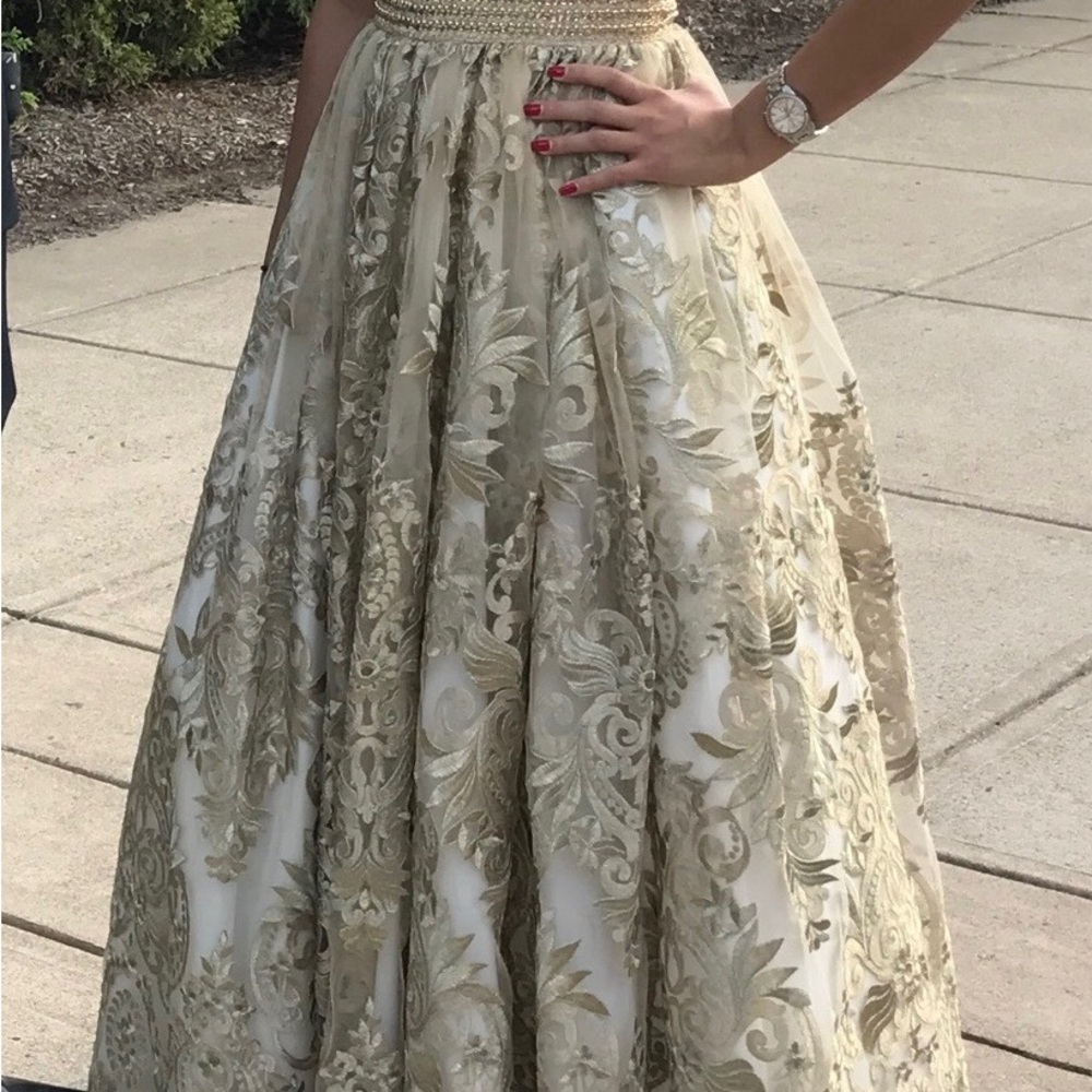 Elegant Gold Embroidered Prom Dress - Ivory Base